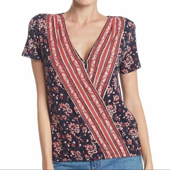 Lucky Brand Tops - Lucky Brand blouse Floral‎ Surplice Neck Woodblock